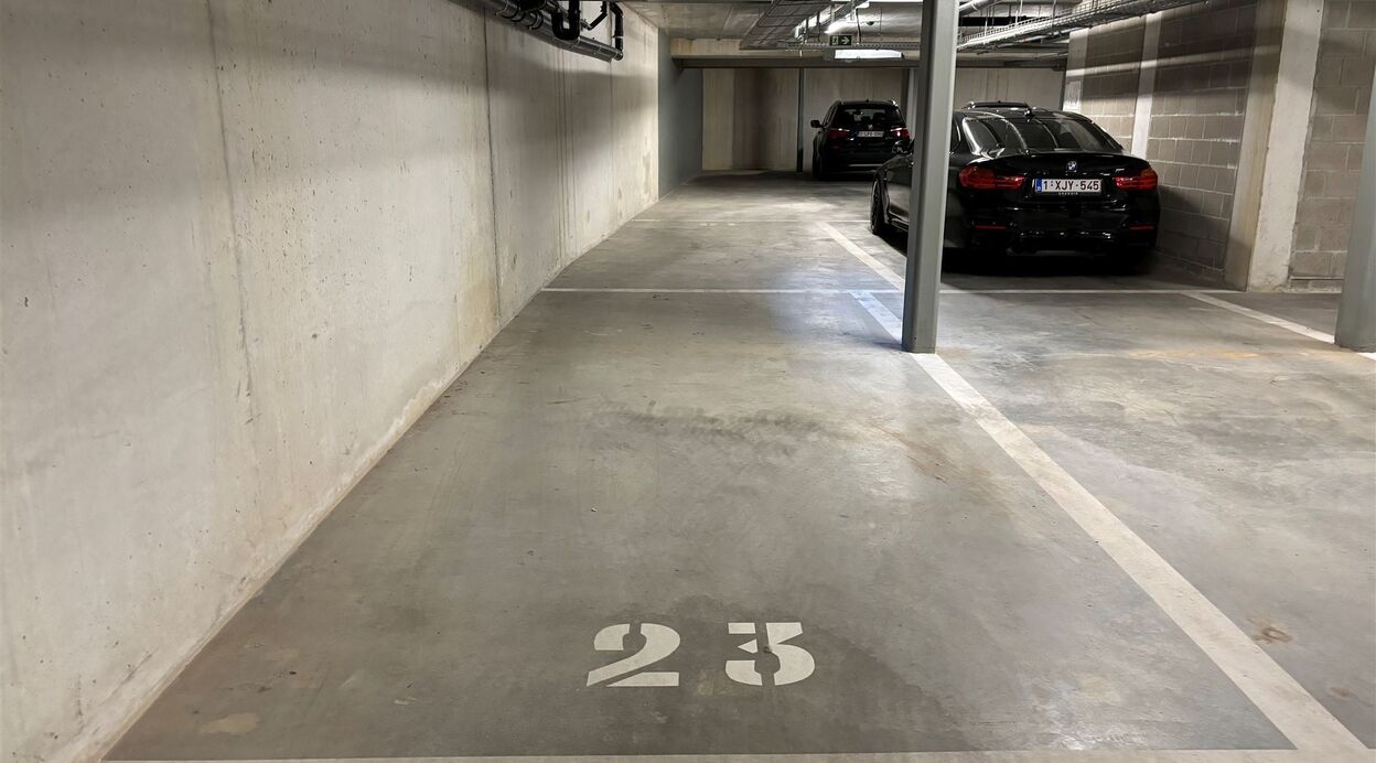 Autostaanplaats te koop in PUURS