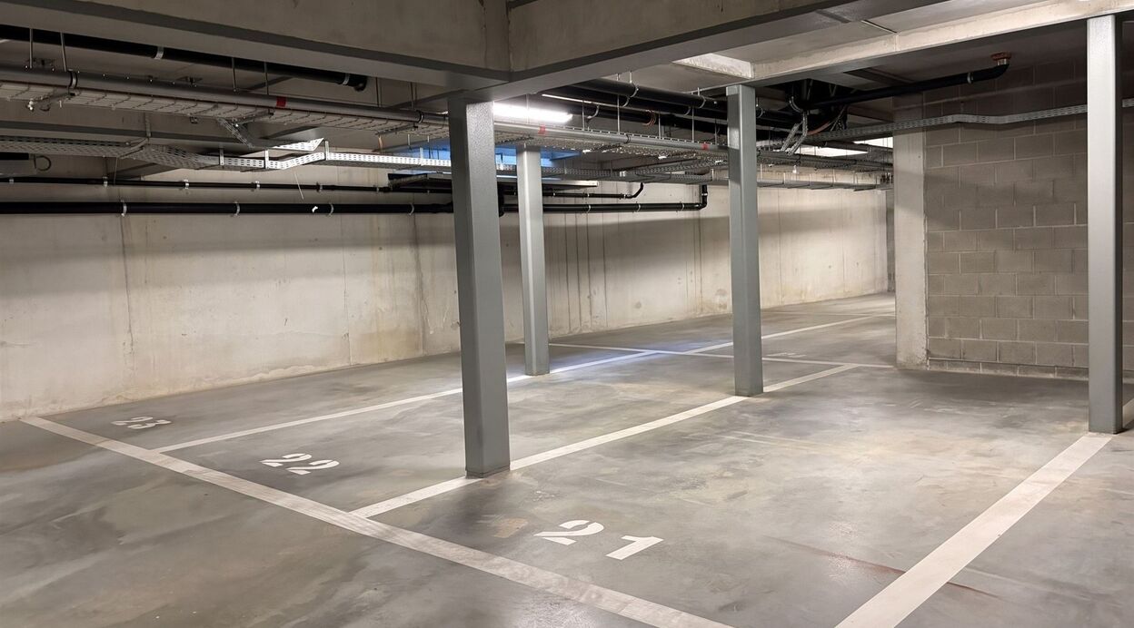 Autostaanplaats te koop in PUURS