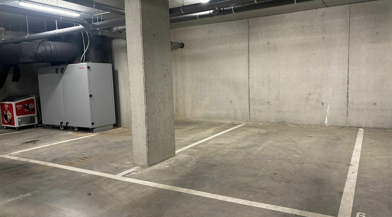 Autostaanplaats te koop in PUURS