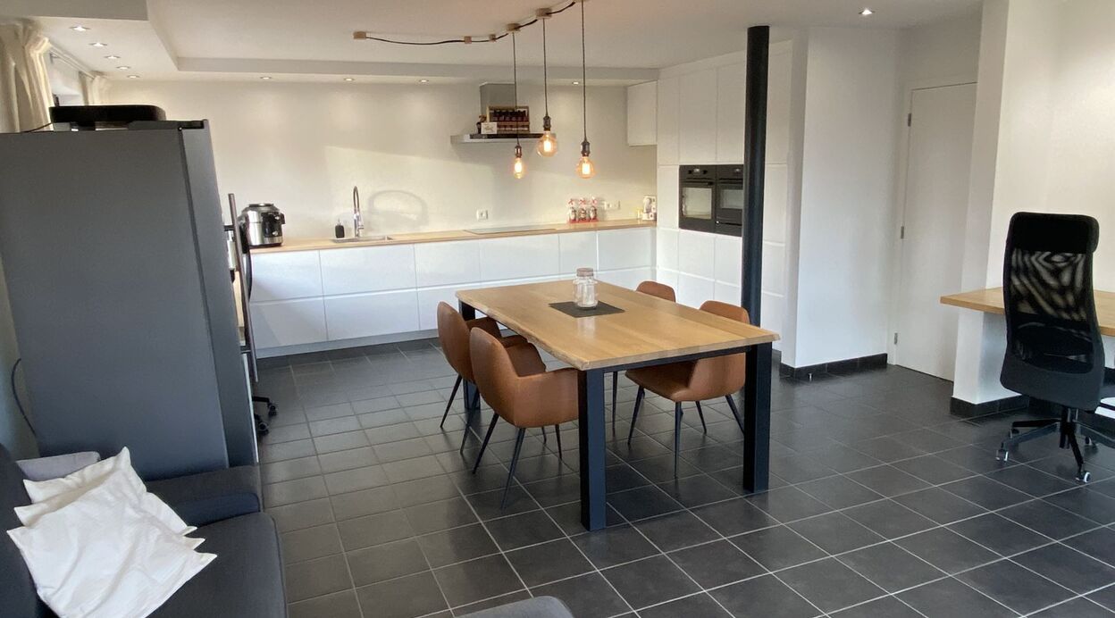 Bel-etage te huur in HINGENE