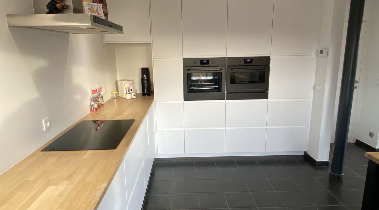 Bel-etage te huur in HINGENE