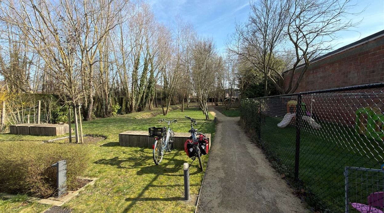 Burelen te huur in PUURS