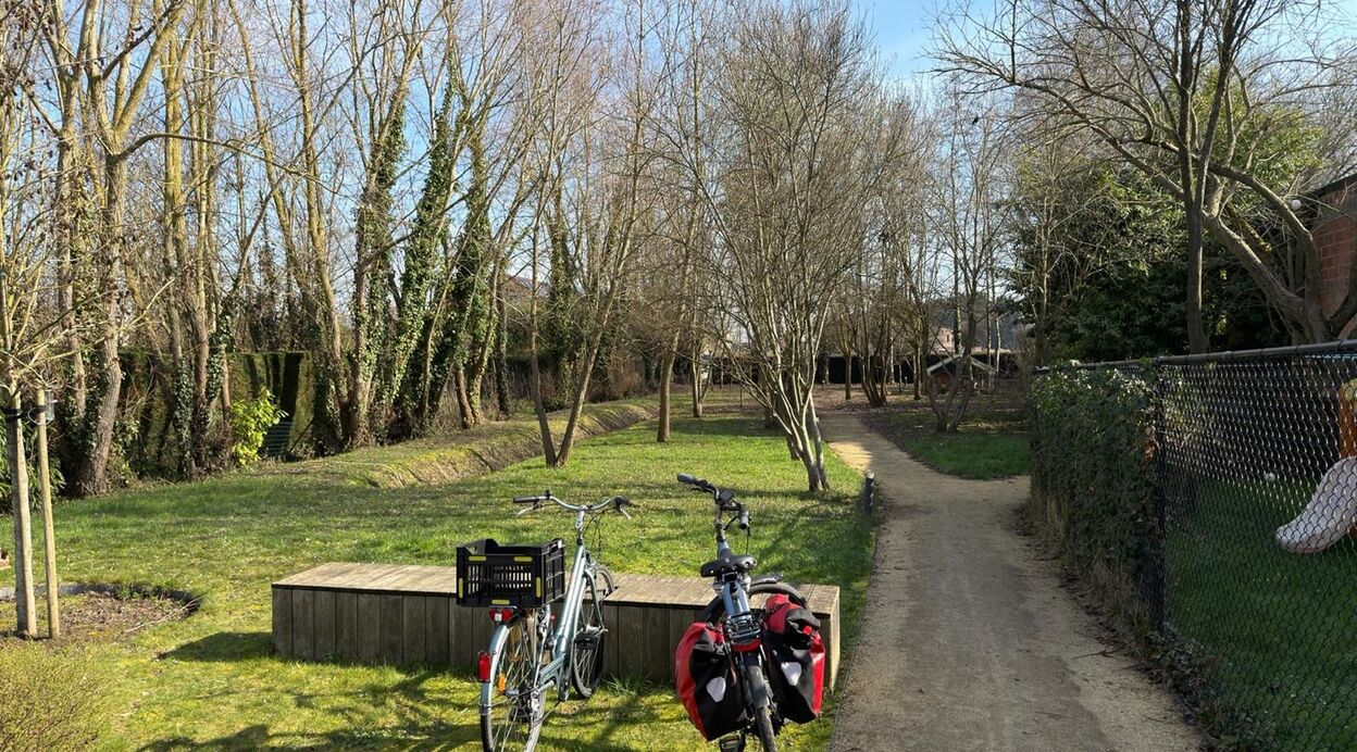 Burelen te huur in PUURS