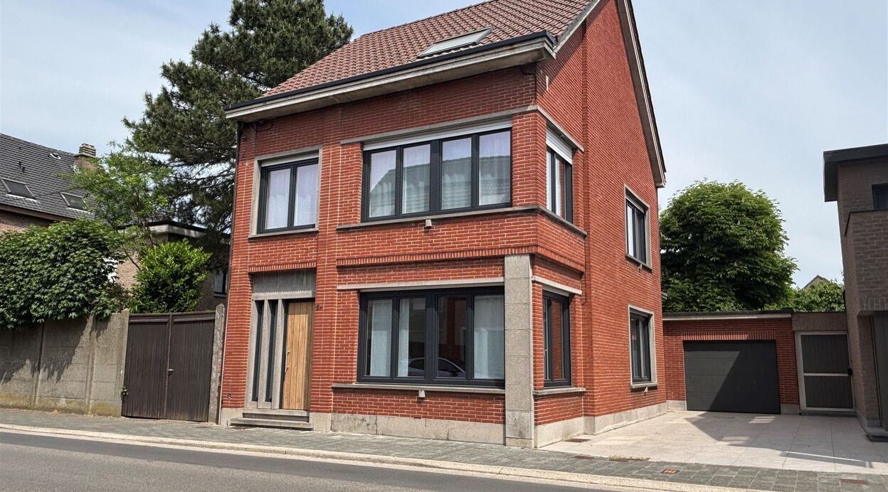 Half Open Bebouwing te huur in PUURS