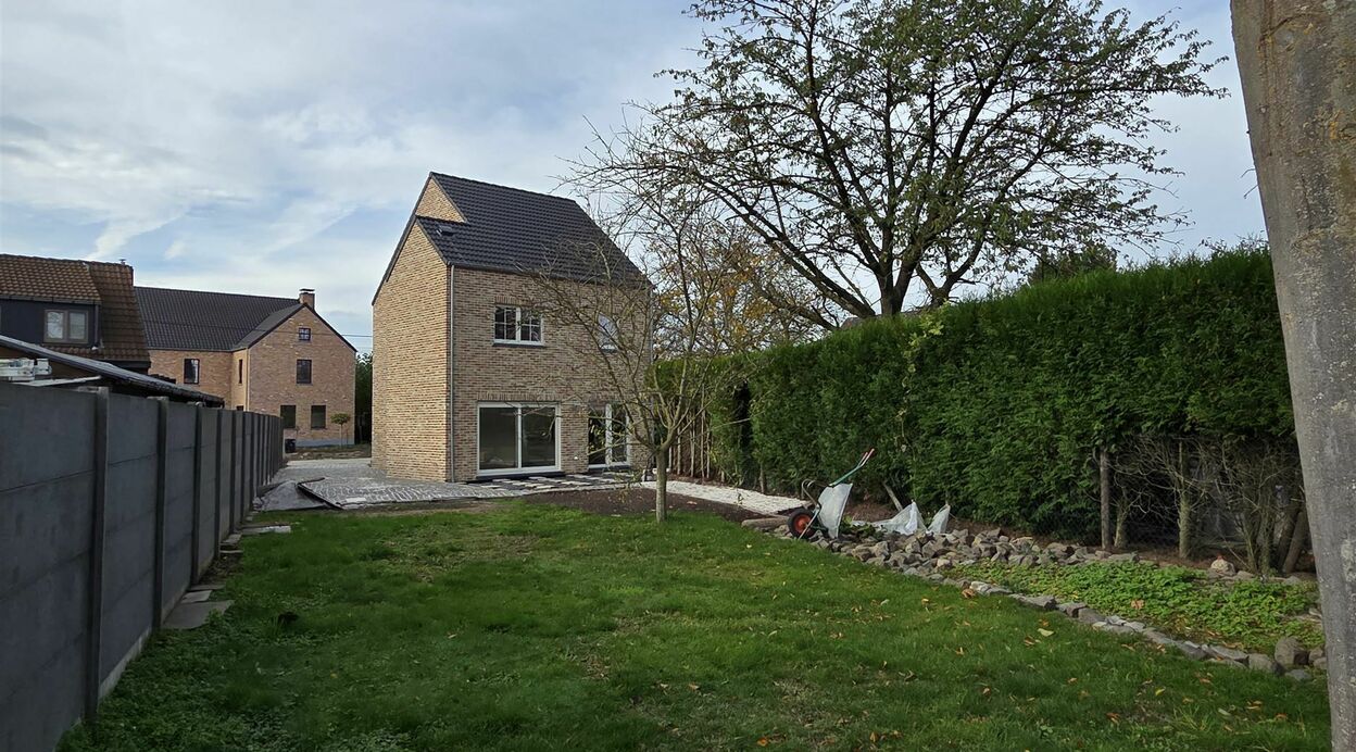 Half Open Bebouwing te huur in SINT-AMANDS