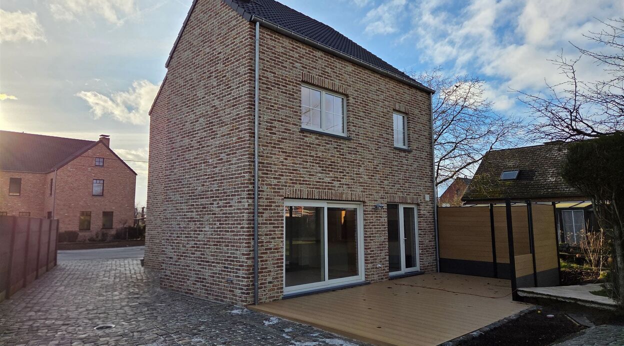 Half Open Bebouwing te huur in SINT-AMANDS