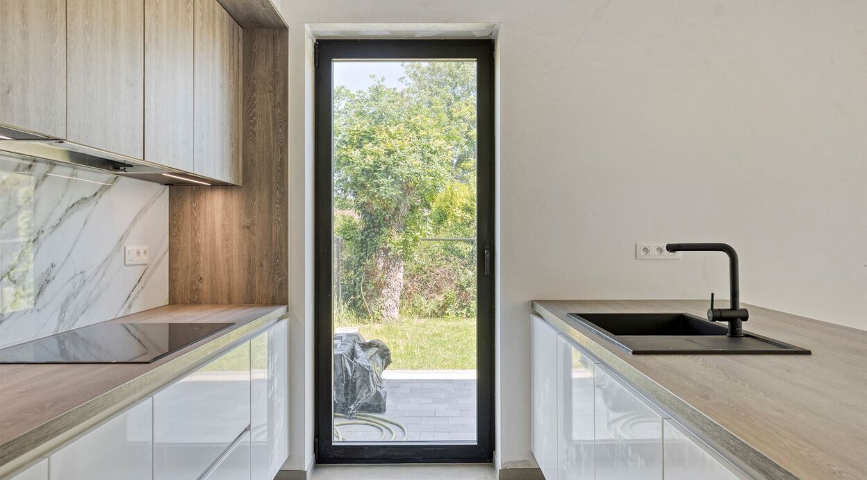 Half Open Bebouwing te koop in BLAASVELD