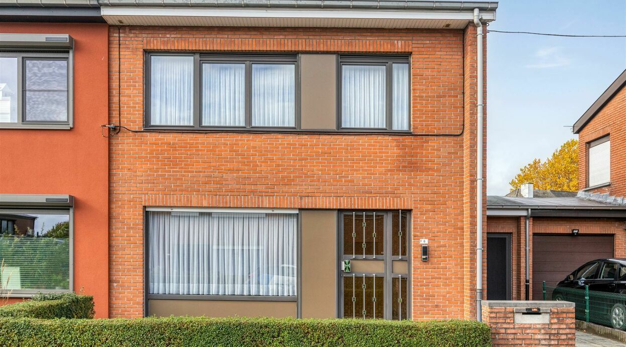 Half Open Bebouwing te koop in BUGGENHOUT