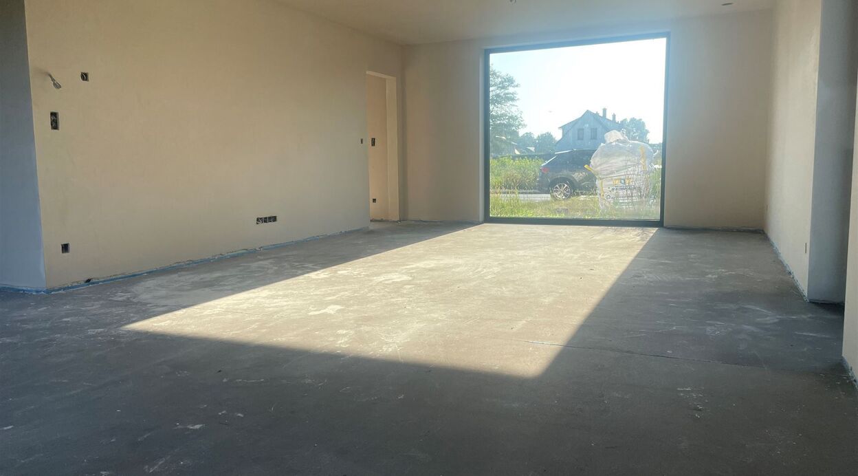 Half Open Bebouwing te koop in BUGGENHOUT
