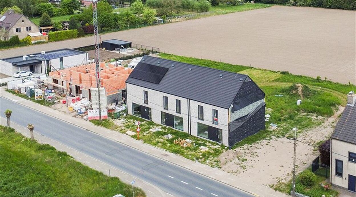 Half Open Bebouwing te koop in BUGGENHOUT