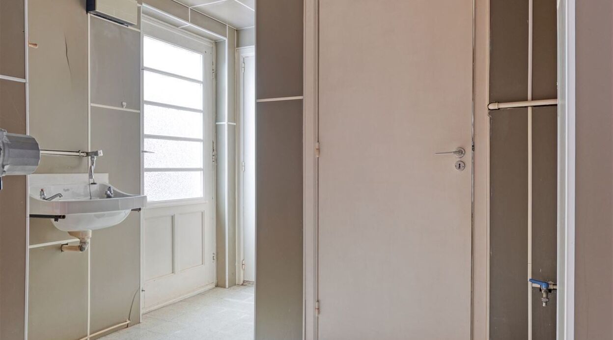Half Open Bebouwing te koop in LIPPELO