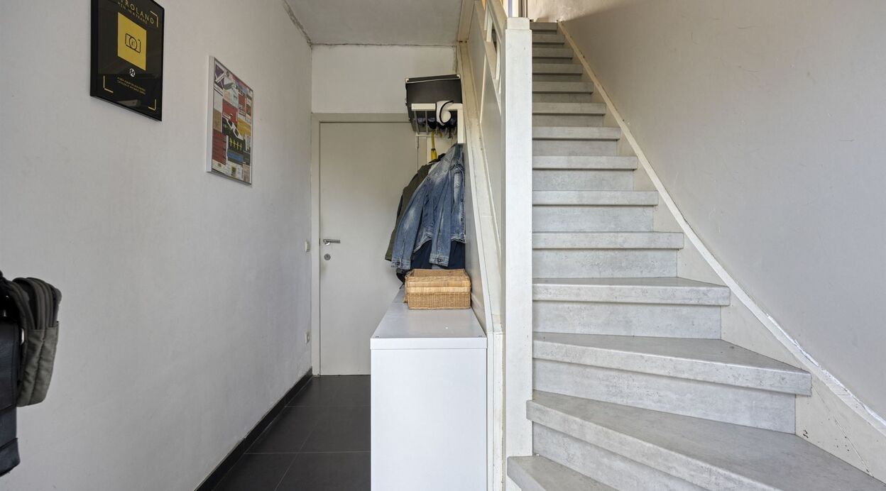 Half Open Bebouwing te koop in OPPUURS