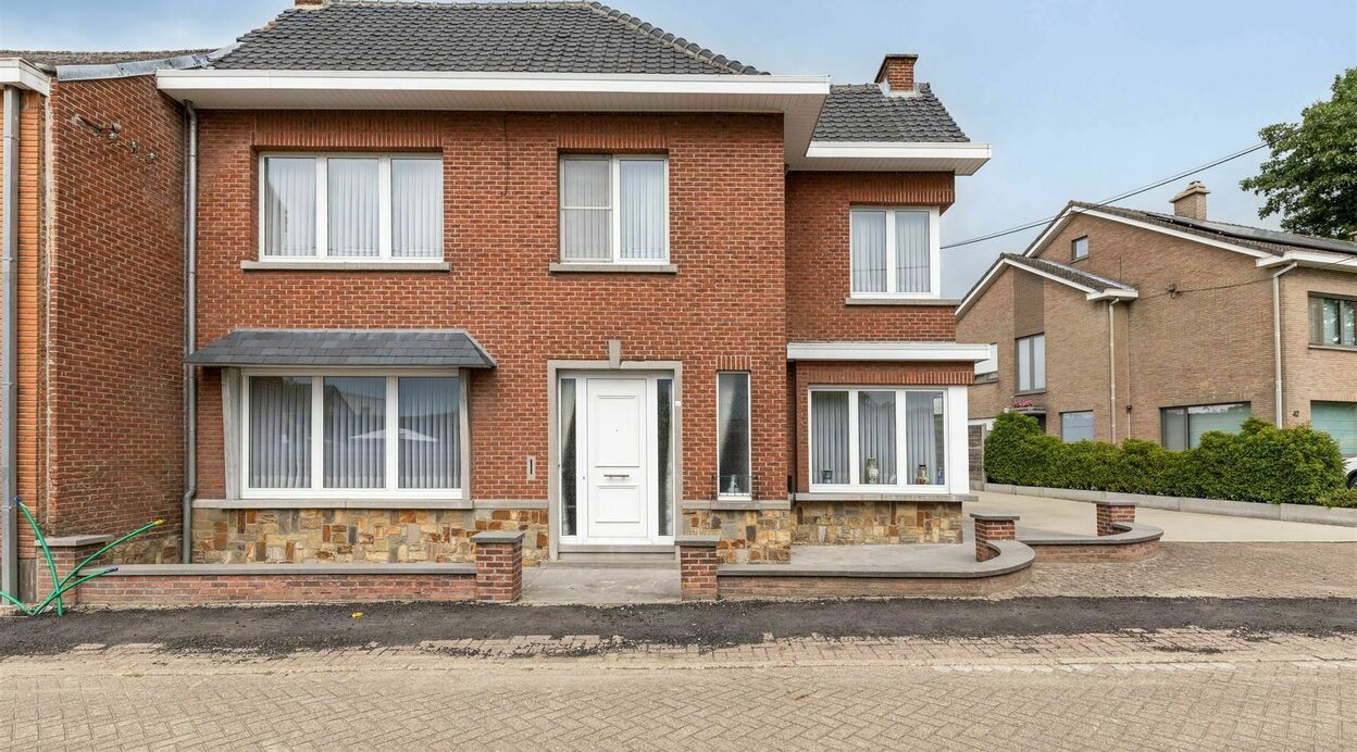 Half Open Bebouwing te koop in OPPUURS