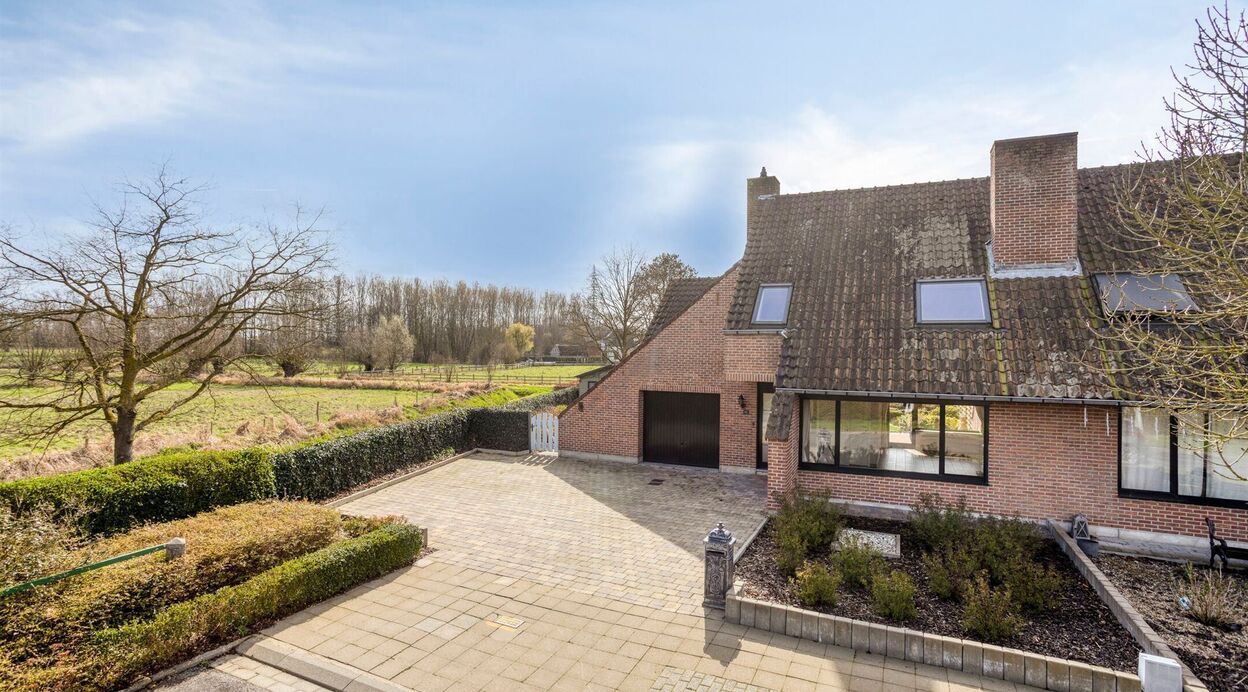 Half Open Bebouwing te koop in PUURS