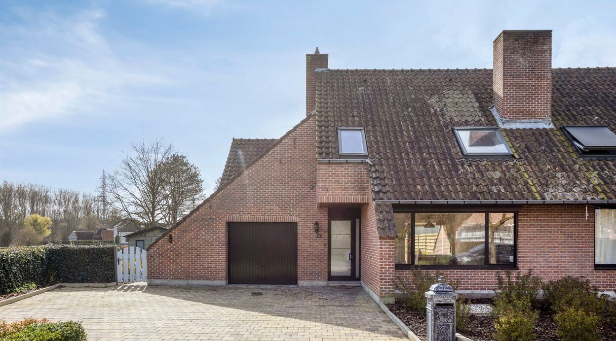 Half Open Bebouwing te koop in PUURS