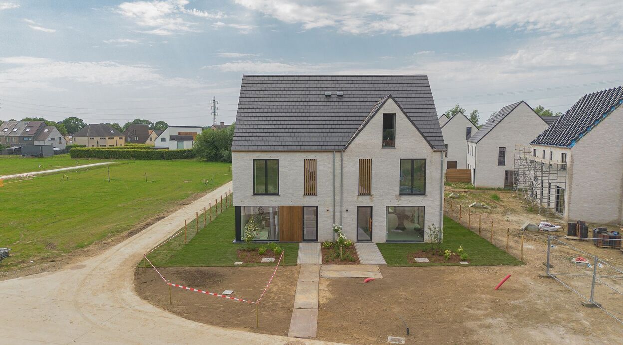 Half Open Bebouwing te koop in SINT-AMANDS