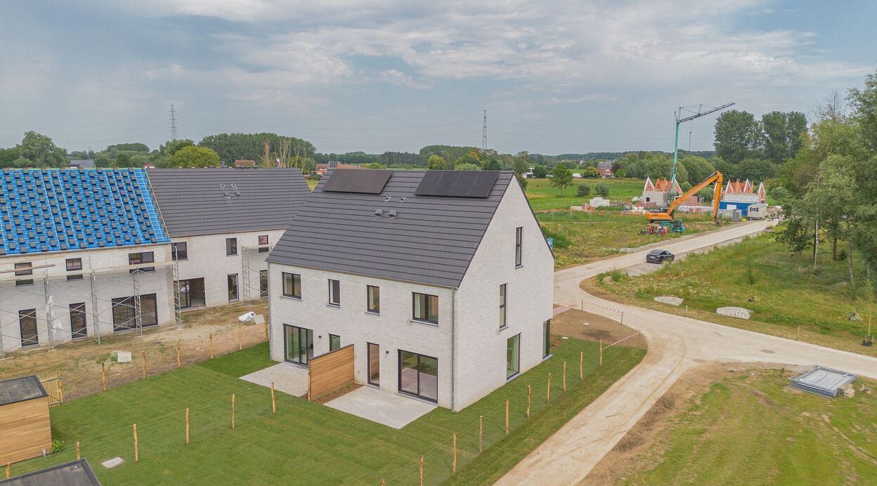 Half Open Bebouwing te koop in SINT-AMANDS