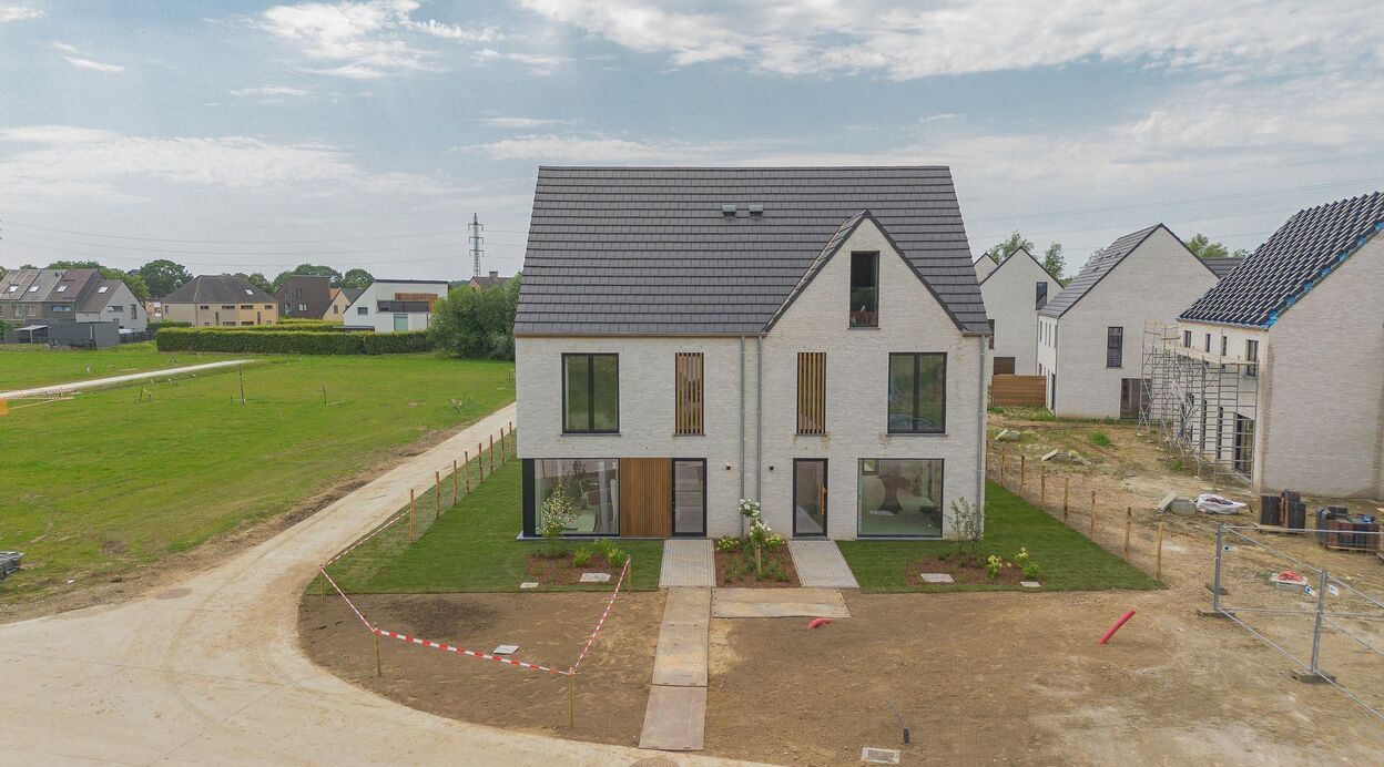 Half Open Bebouwing te koop in SINT-AMANDS