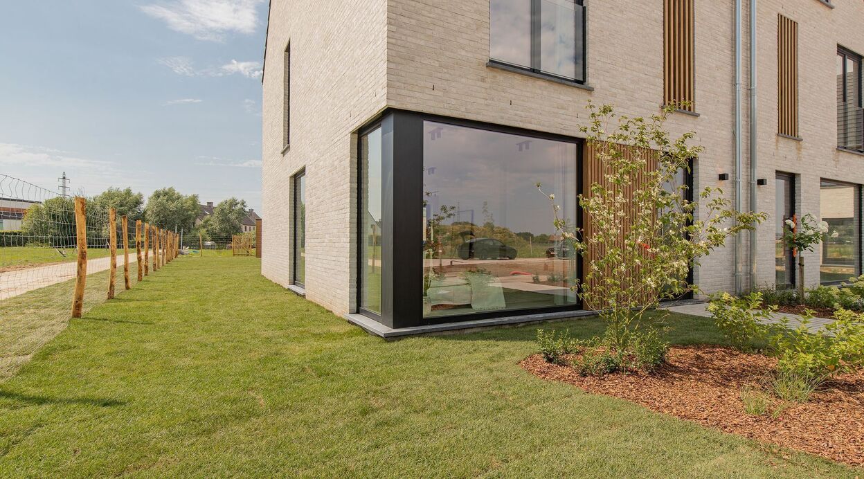 Half Open Bebouwing te koop in SINT-AMANDS