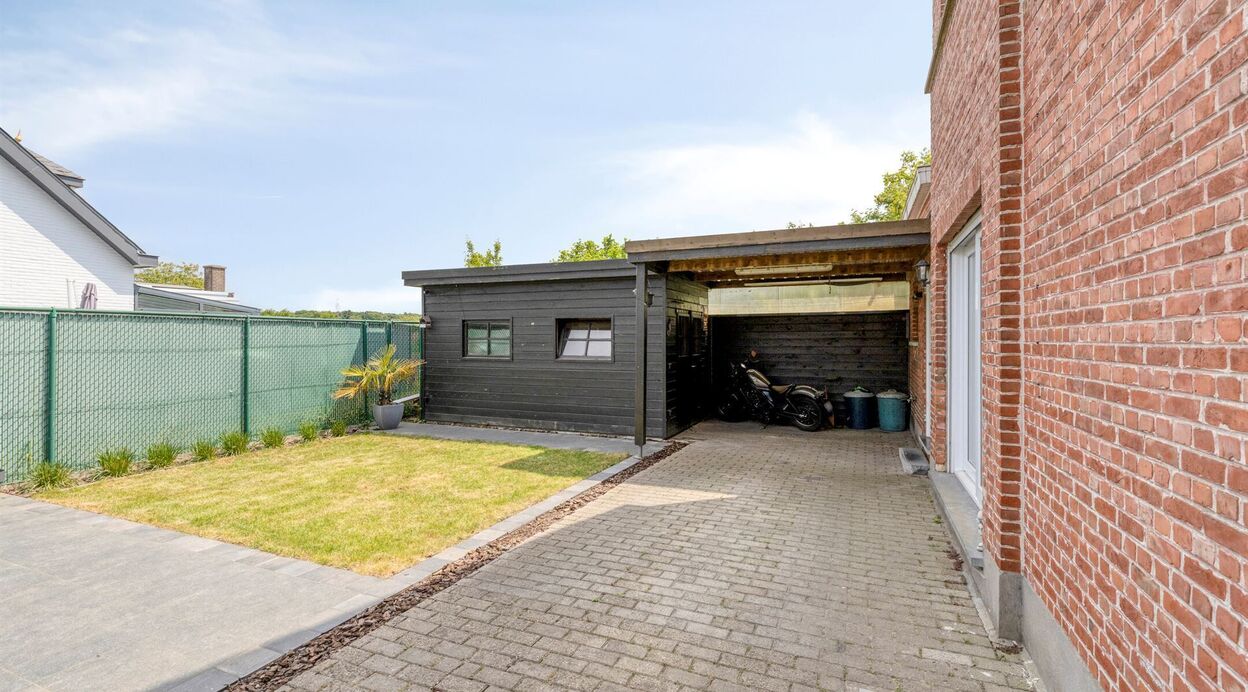 Half Open Bebouwing te koop in SINT-AMANDS
