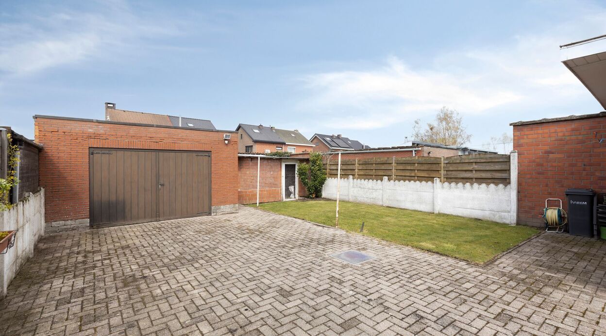 Half Open Bebouwing te koop in WILLEBROEK