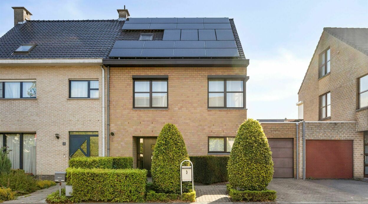 Half Open Bebouwing te koop in WILRIJK