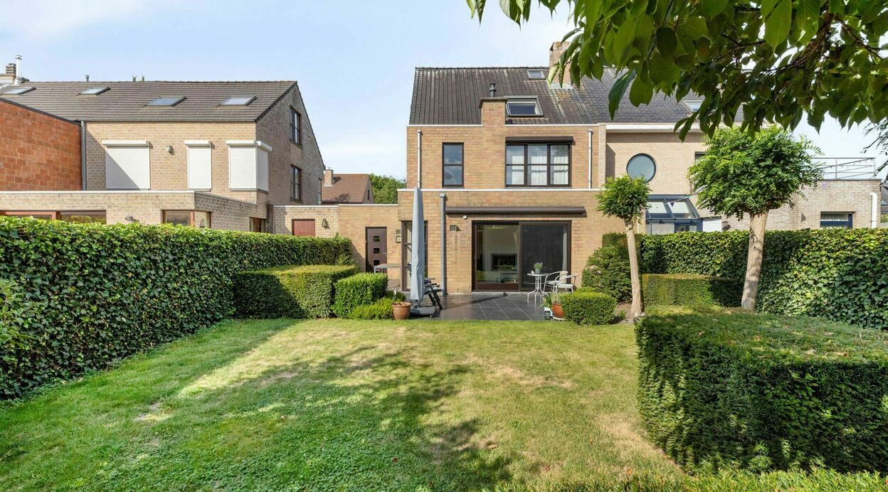 Half Open Bebouwing te koop in WILRIJK