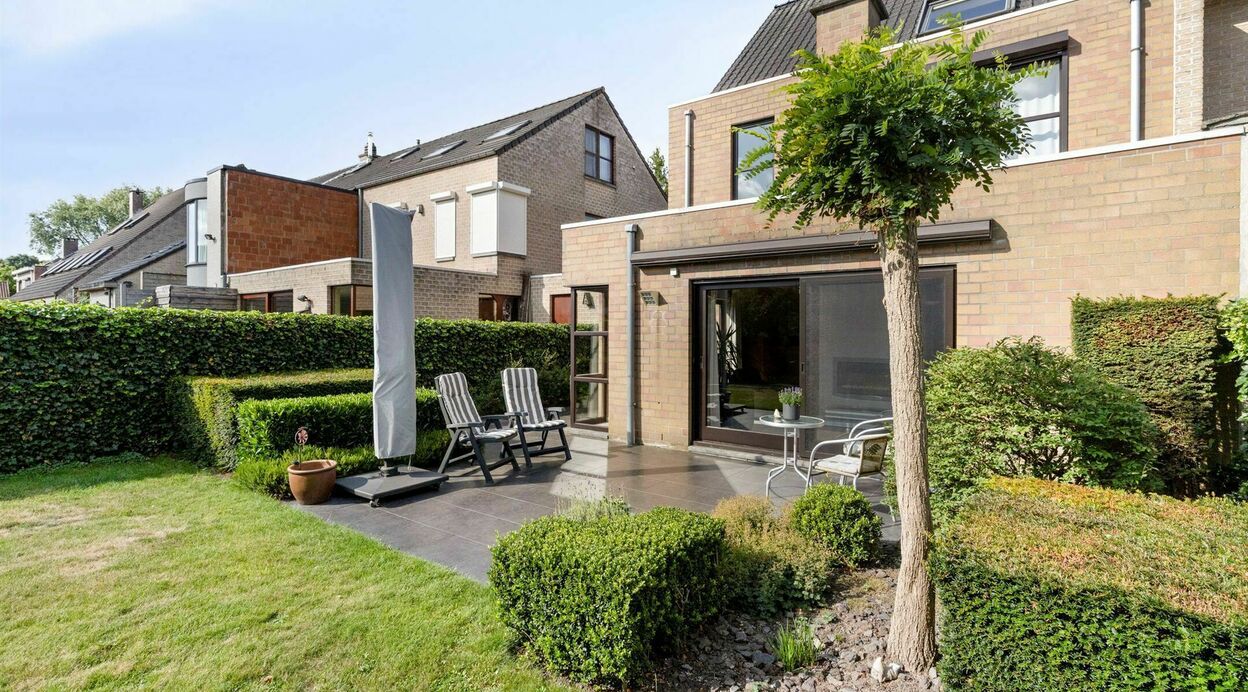 Half Open Bebouwing te koop in WILRIJK