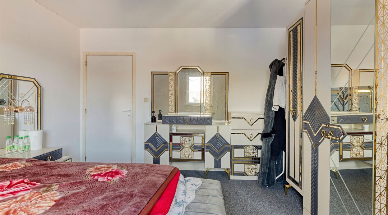 Opbrengsteigendom te koop in PUURS