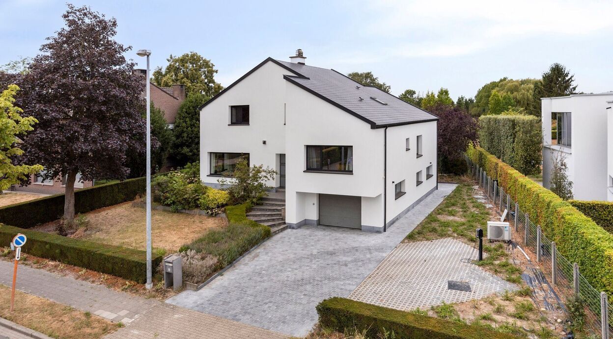 Villa te koop in LIEZELE