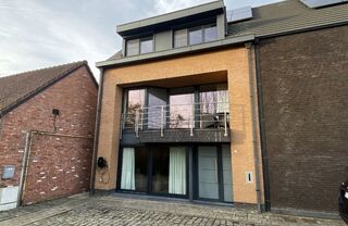 Bel-etage te huur in HINGENE