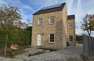 Half Open Bebouwing te huur in SINT-AMANDS