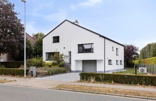 Villa te koop in LIEZELE