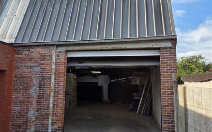 Autostaanplaats te huur in BORNEM