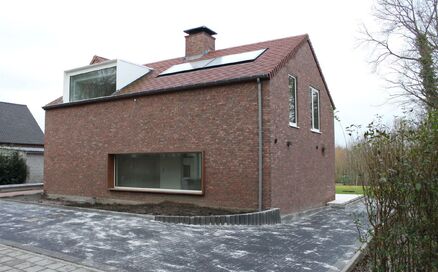 Half Open Bebouwing te huur in LEEST