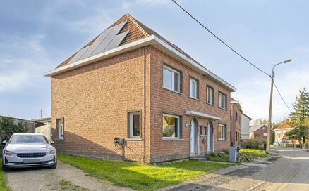 Woning te koop in OPPUURS